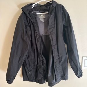 Packable kids black rain jacket from White Sierra, size M